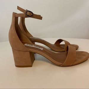 Steve Madden Irene Sandal size 5.5